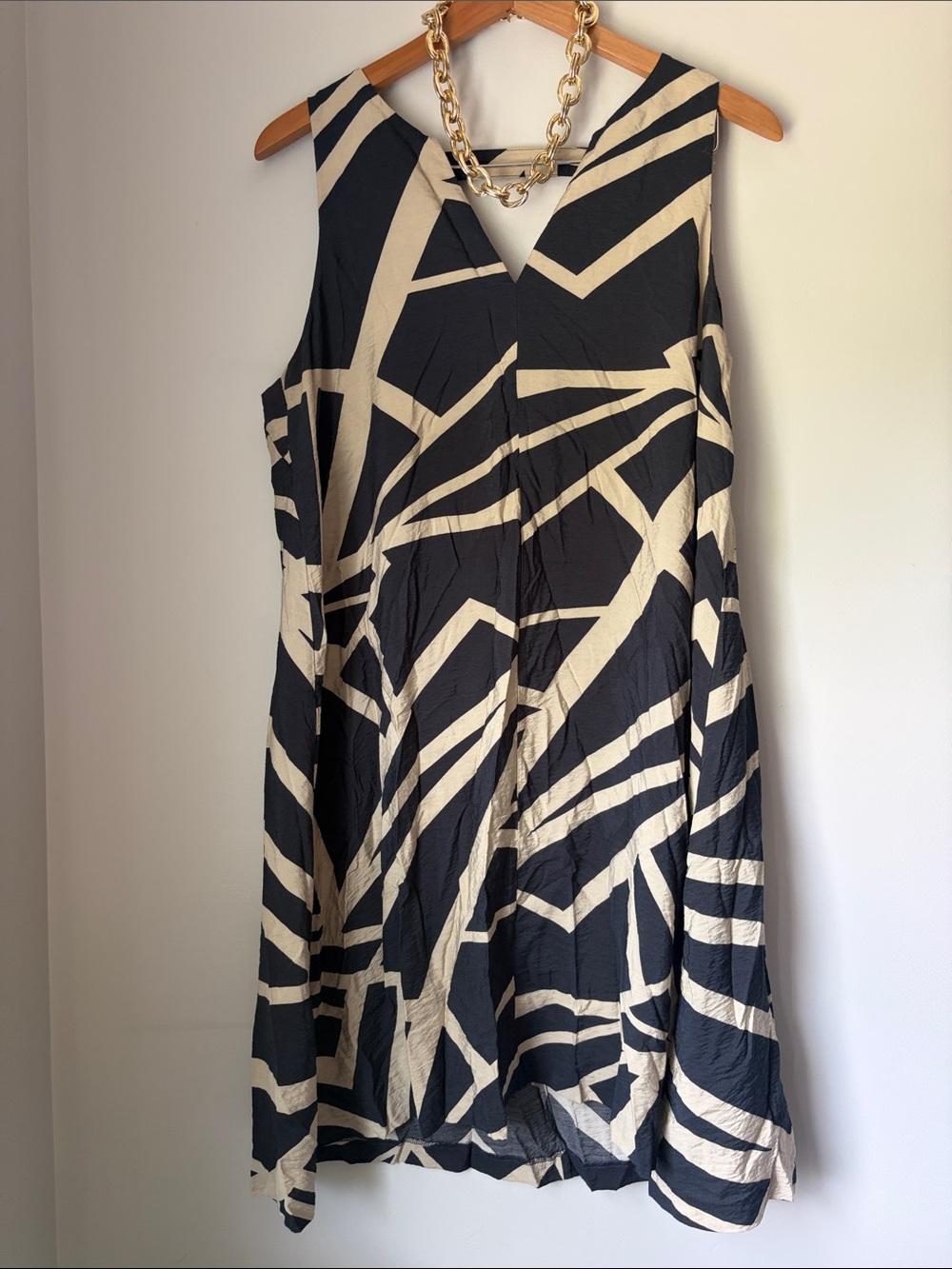 Banana Republic Modern Black & Cream Geometric Midi Dress